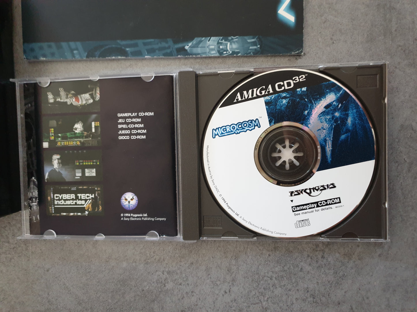 Microcosm - Commodore Amiga CD32 - Complet Big Box PAL