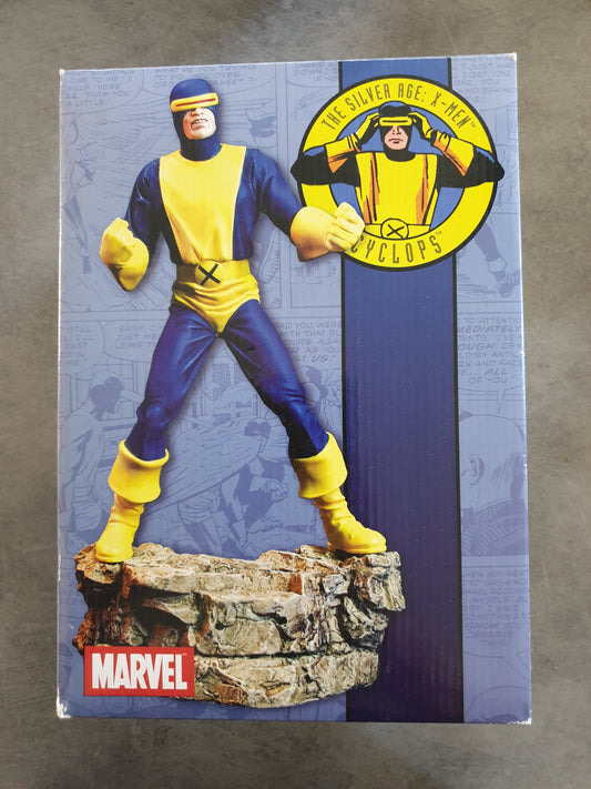 The Silver Xmen Marvel Cyclops Limited Edition 3000 Diamond Select Collectable