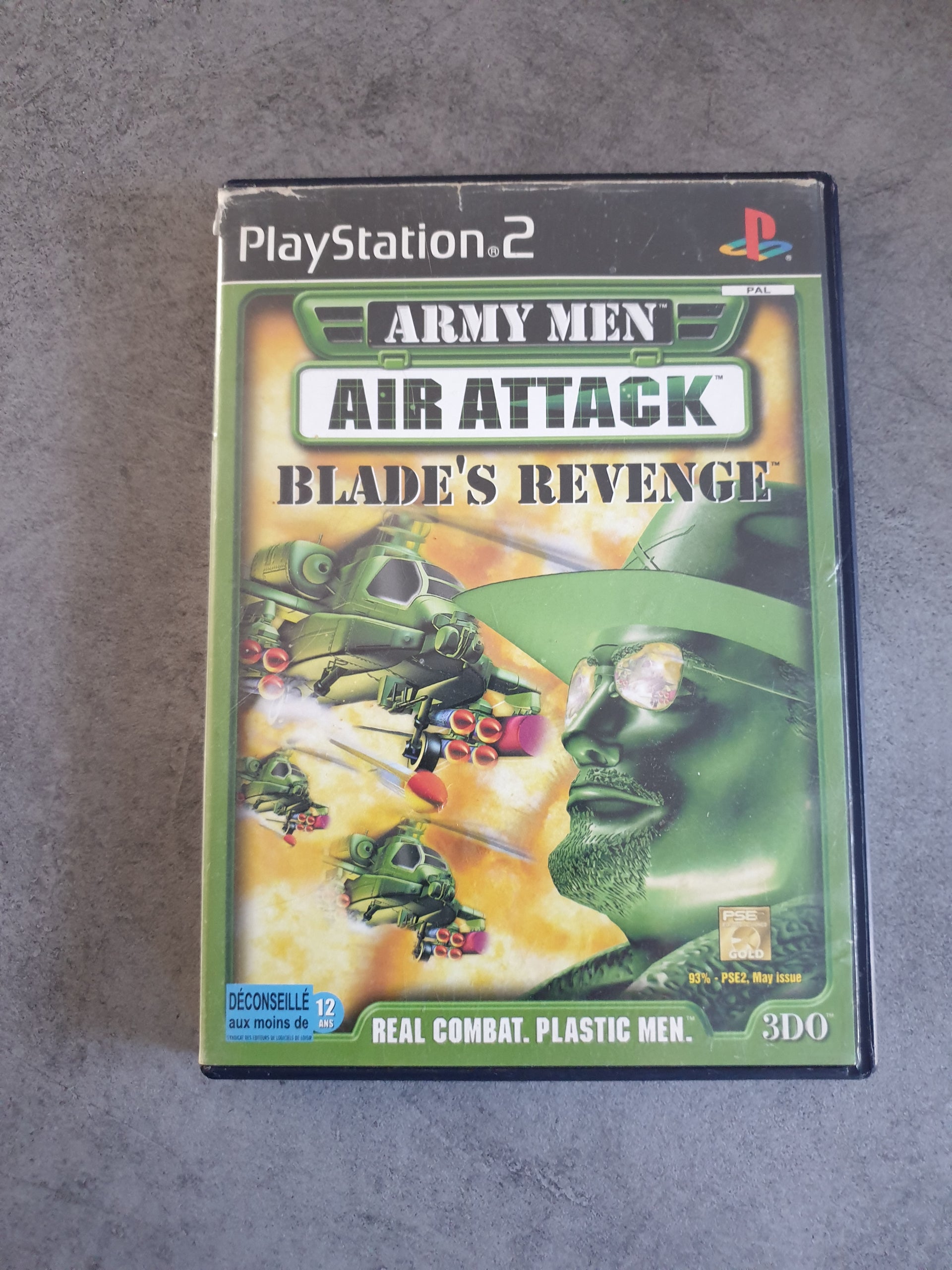 Army Men: Air Attack - Blade's Revenge (May 2001) (UK) - A Army Men: Air Attack - Blade's Revenge (May 2001) (UK) - A