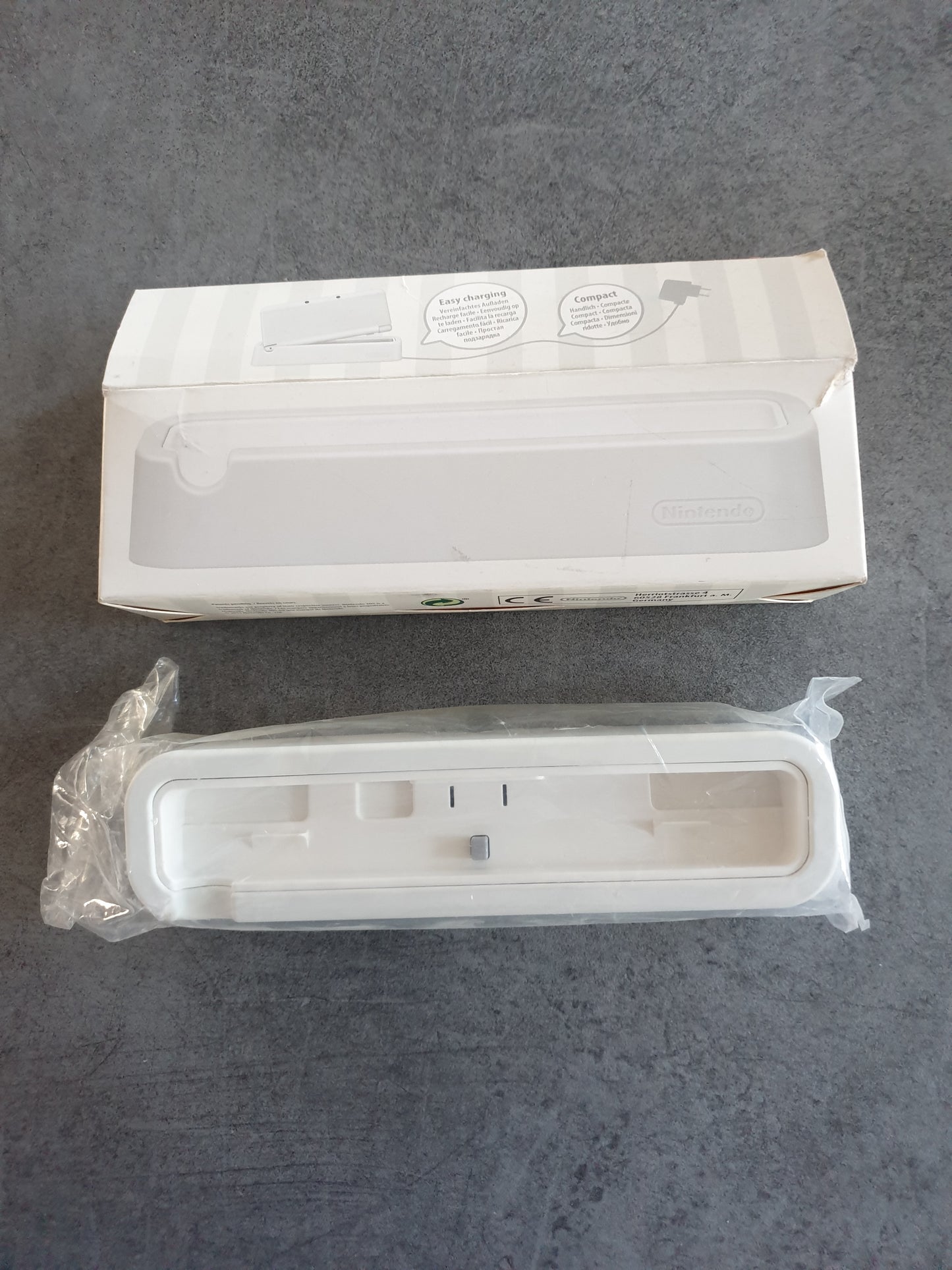 Station De Recharge Blanche Nintendo New 3DS (Sans Alimentation) Neuf