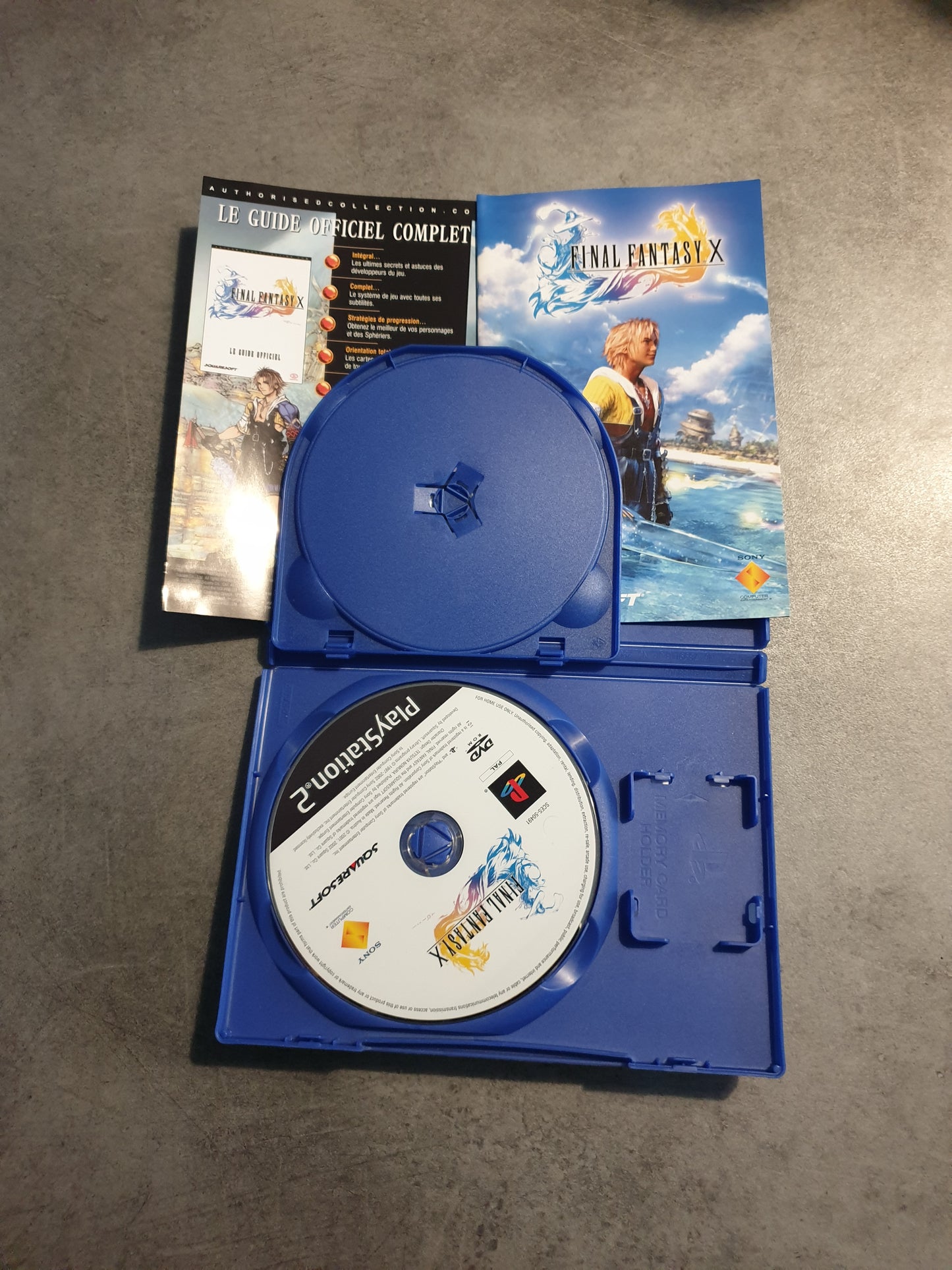 Final Fantasy X + DVD Bonus - PlayStation 2 PS2 - PAL FRA - Complet